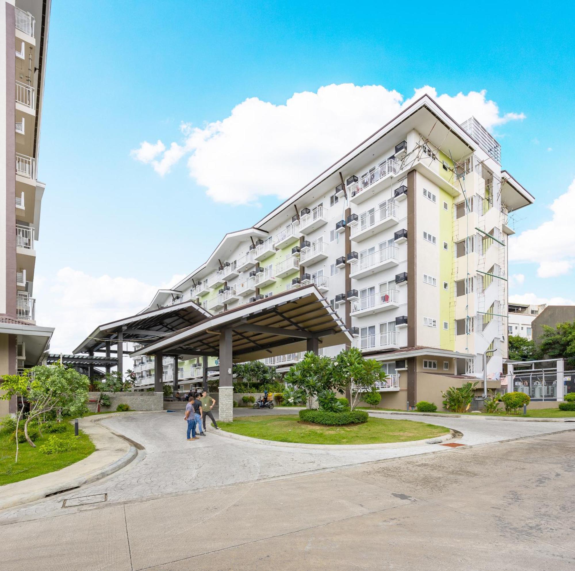 Amani 107B, 3 Minutes To Airport, With Gym & Pool ,Fast Wifi, Free Netflix Apartment Lapu-Lapu City Exterior photo